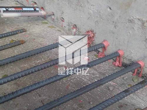 构造柱、拉墙植筋加固